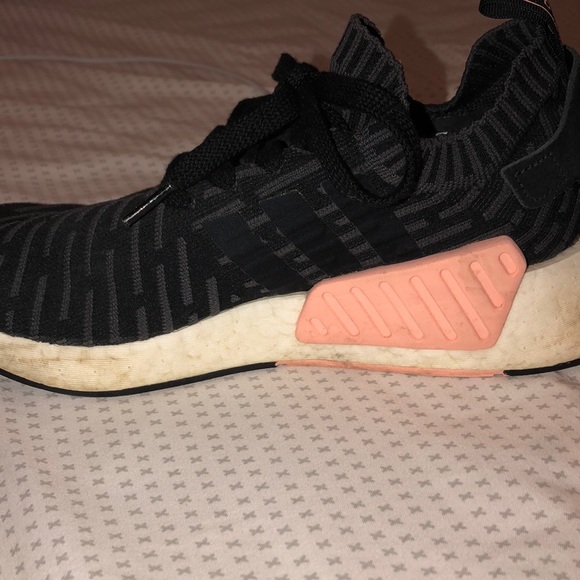Adidas NMD R2 Primeknit - Picture 2 of 2